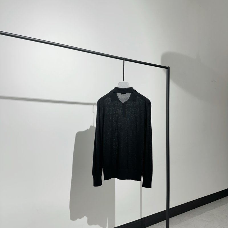 Kiton 올리브 블랙 울 폴로 니트 001-202298