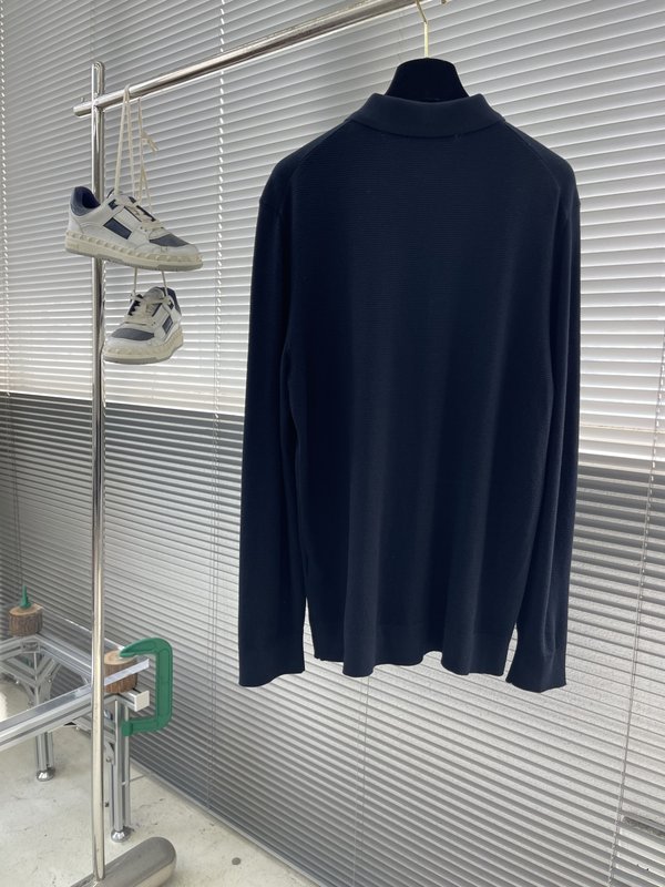 Kiton 3 단 버튼 칼라 니트 긴팔 스웨터 001-202300