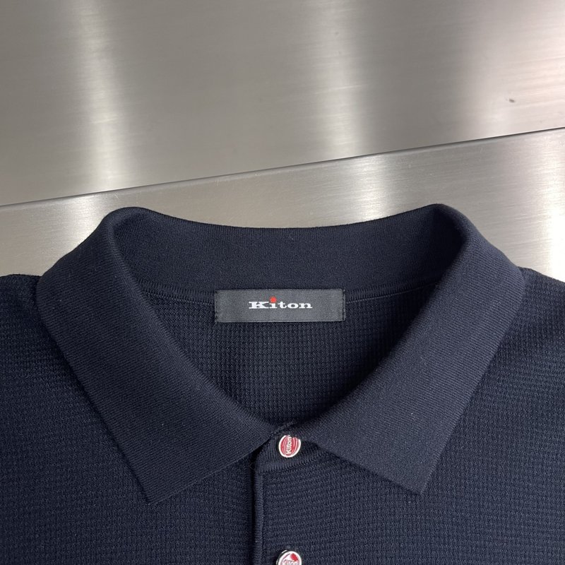Kiton 3 단 버튼 칼라 니트 긴팔 스웨터 001-202300