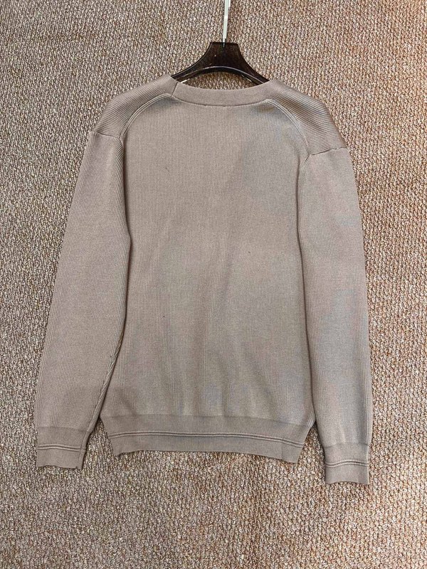Kiton 남성 코튼 리오셀 블렌드 V 넥 니트 가디건 001-202308
