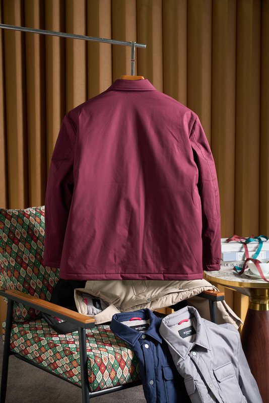 Kiton 남성용 경량 보온 패딩 재킷 001-202455