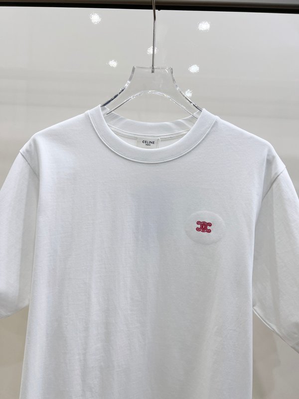 셀린 스몰 로고 자수 라운드넥 면 티셔츠 001-202965