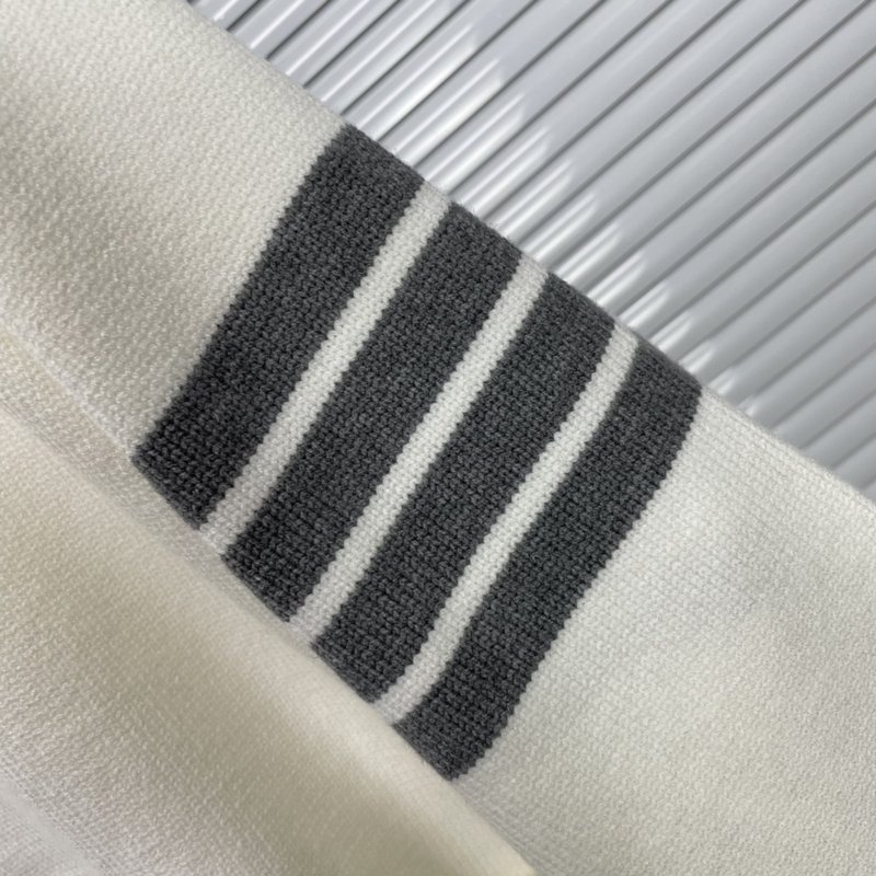 톰브라운 클래식 4 바 니트 가디건 001-203109