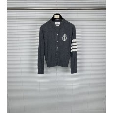 톰브라운 포스트라이프 울 니트 카디건 001-203113