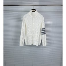 톰브라운 TB 아카데미 스타일 케이블 니트 카디건 001-203133