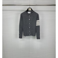 톰브라운 울 라운드 니트 가디건 001-203166