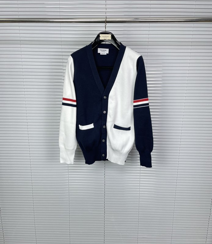 톰브라운 TB 더블 스트라이프 울 혼방 카디건 001-203171