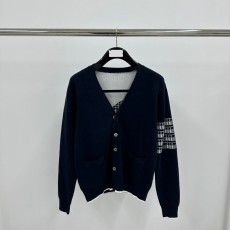 톰브라운 백 비행기 패턴 니트 가디건 001-203210