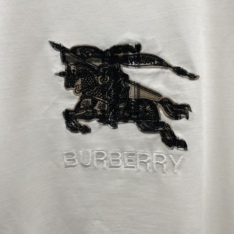 버버리 자수 커플 반팔 티셔츠 001-203418