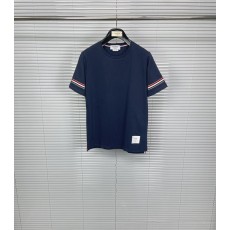 톰브라운 듀얼 스트라이프 라운드넥 면 티셔츠 001-203448