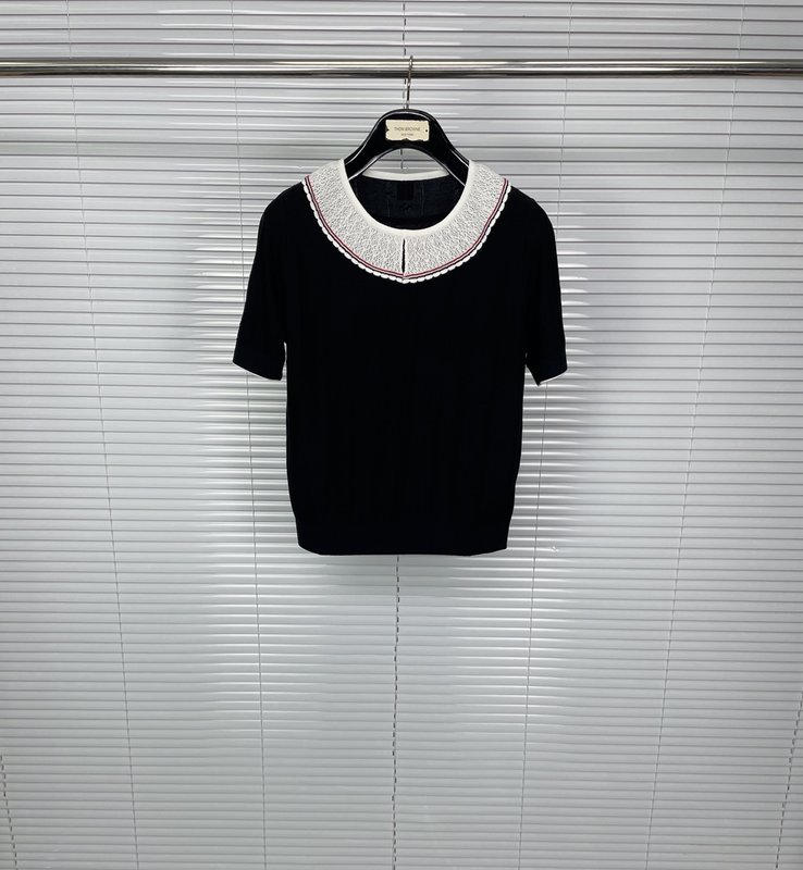 톰브라운 인형 칼라 울 니트 반팔 001-203475
