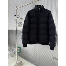 로로피아나 스탠드 칼라 울 다운 재킷 001-203490