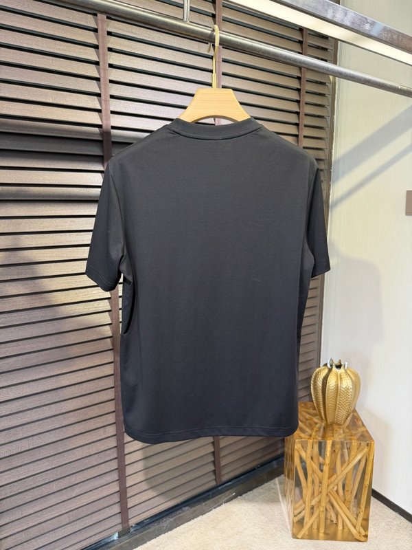 로로피아나 남성 라운드넥 반팔 티셔츠 001-203738