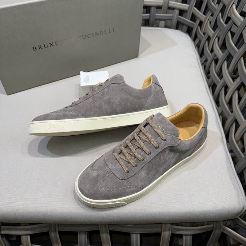 Brunello Cucinelli 남성 스웨이드 캐주얼 001-203847