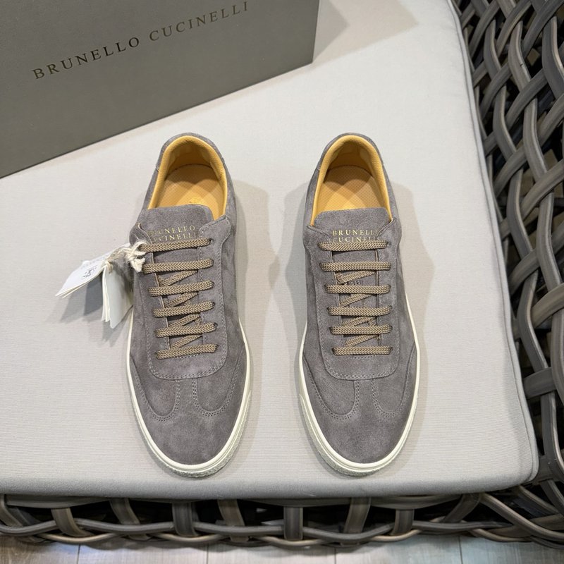 Brunello Cucinelli 남성 스웨이드 캐주얼 001-203847