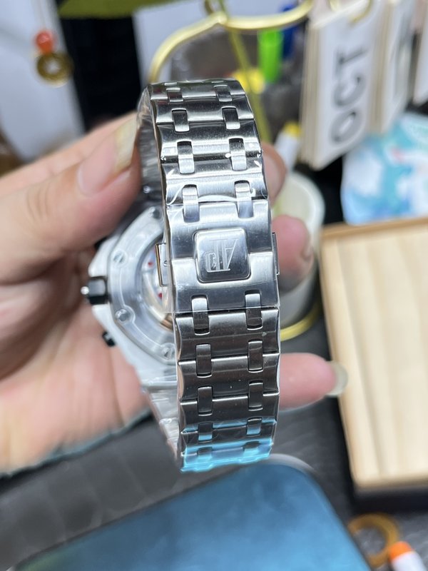 오데마 피게 로얄 오크 오프쇼어 오토매틱 시계 001-204783