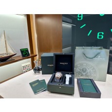 오데마 피게 로얄 오크 오프쇼어 쿼츠 크로노그래프 001-204898