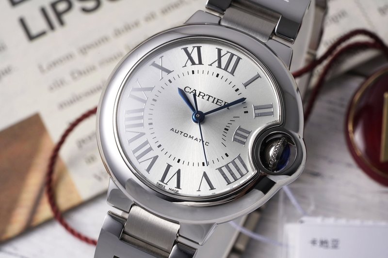 까르띠에 발롱블루 33mm 스테인리스 스틸 시계 001-205446