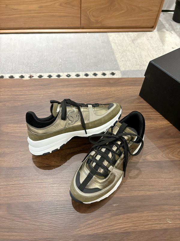 샤넬 봄여름 신상 캐주얼 운동화 001-205613
