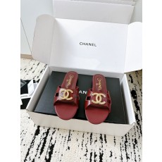 샤넬 더블 C 메탈 버클 가죽 슬리퍼 001-205624