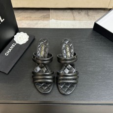 샤넬 더블 C 스트랩 힐 샌들 001-205694