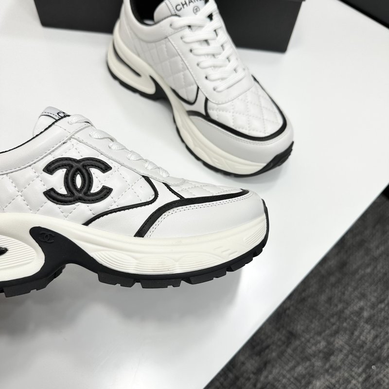 샤넬 팬더 컬러 캐주얼 운동화 001-205750