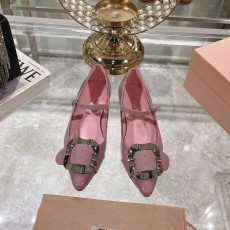 미우미우 뉴 포인트 로우힐 백리스 메리제인 슈즈 001-205946