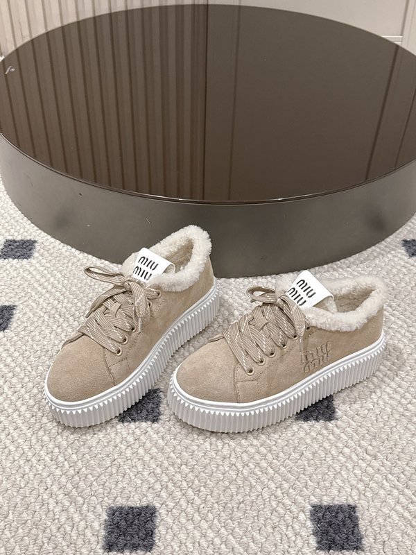MIUMIU 리얼 퍼 스웨이드 플랫폼 슈즈 001-206059