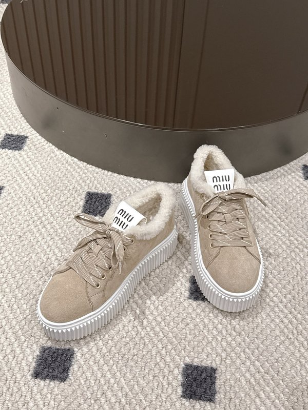 MIUMIU 리얼 퍼 스웨이드 플랫폼 슈즈 001-206059