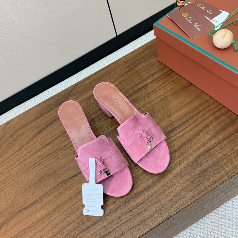 로로피아나 양경피 미들힐 슬리퍼 001-206077