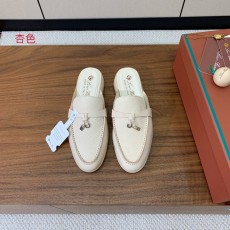 로로피아나 캐시멀 가죽 뮬 001-206146