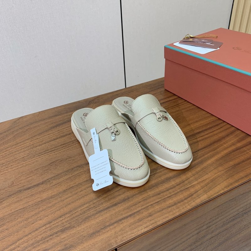 로로피아나 캐시미어 가죽 토슬리퍼 001-206148