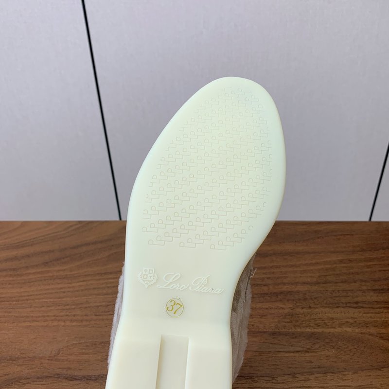 로로 피아나 양모 칼라 로퍼 슈즈 001-206230