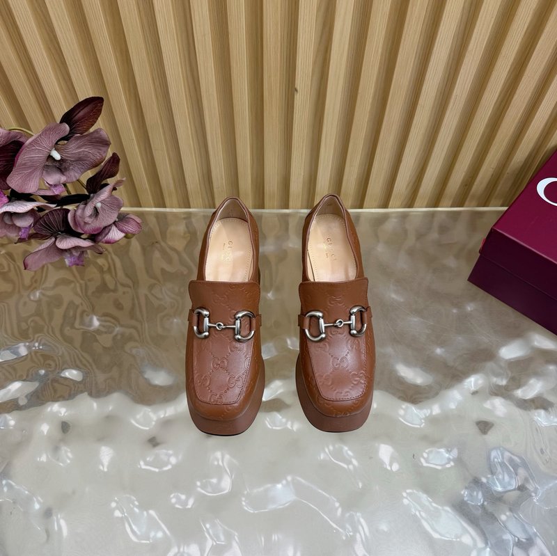 구찌 굵은 굽 플랫폼 뮬 샌들 001-206529