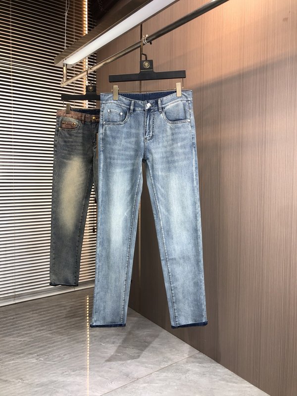 버버리 봄여름 슬림 스트레이트 진 001-206832