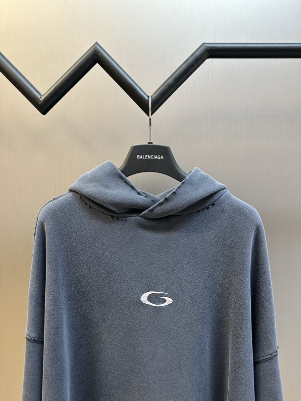 발렌시아가 홀 포켓 후드 티셔츠 001-207204