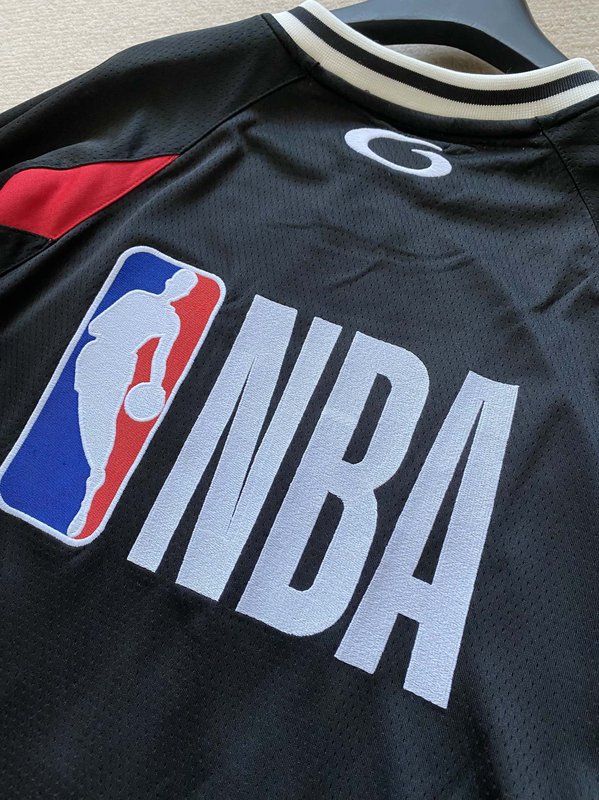 발렌시아가 NBA 콜라보 오버사이즈 티셔츠 001-207240