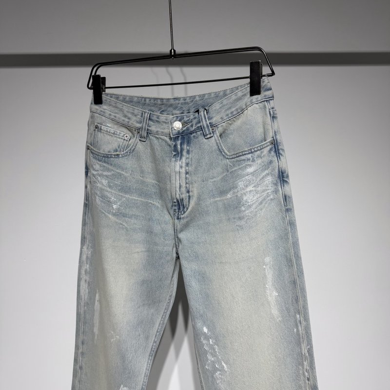 발렌시아가 핸드페인팅 루즈핏 데님 팬츠 001-207257