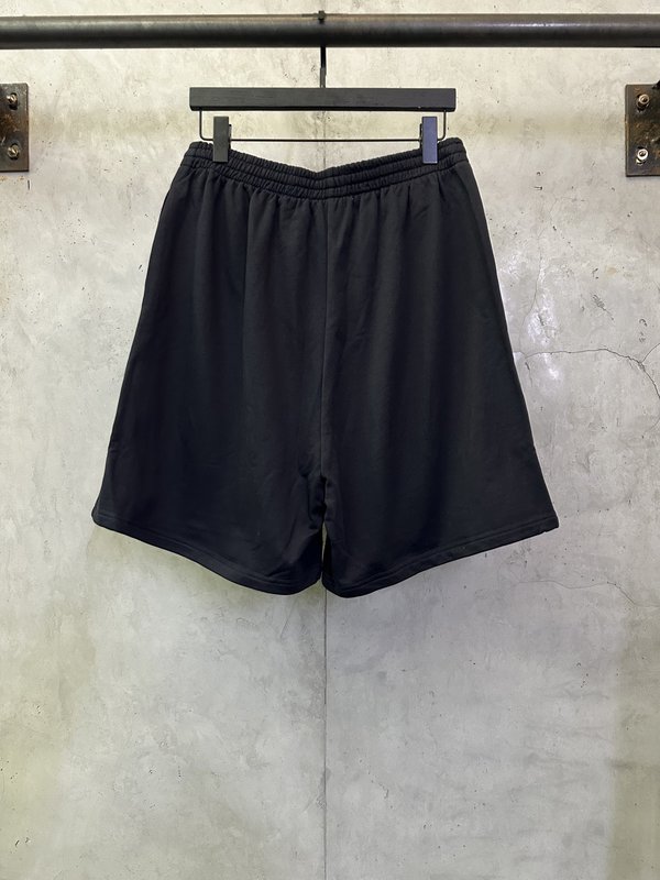 발렌시아가 콜라 웨이브 로고 자수 캐주얼 반바지 001-207260
