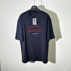 발렌시아가 자수 슬로건 루즈핏 티셔츠 001-207279
