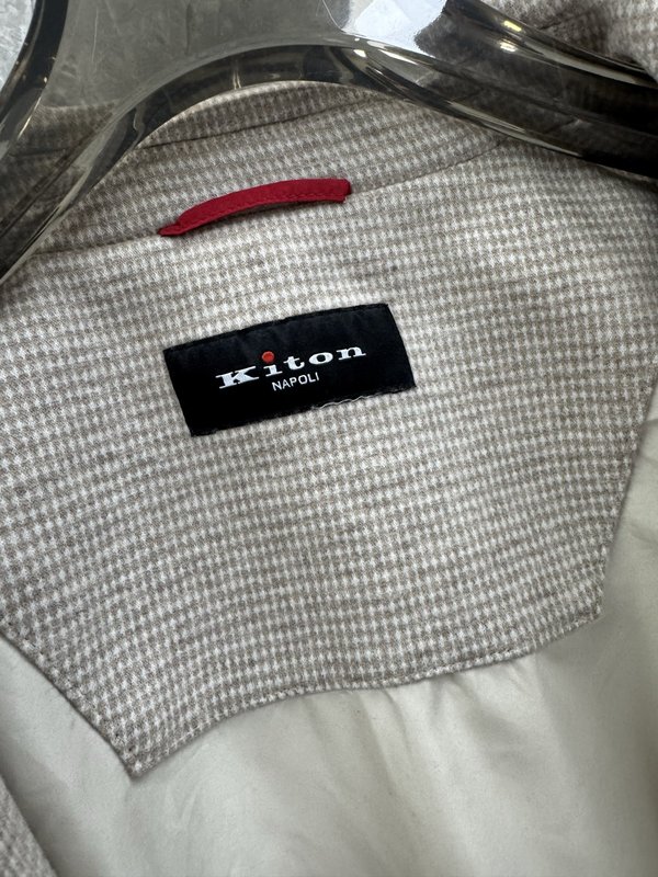 Kiton 올드머니 스타일 울 재킷 001-207895