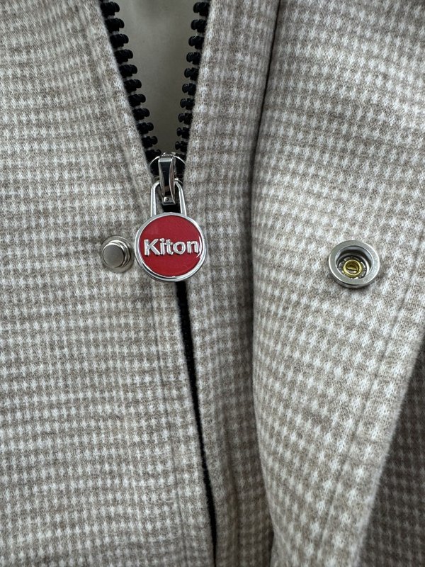 Kiton 올드머니 스타일 울 재킷 001-207895
