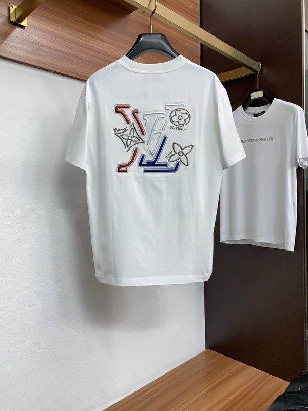 루이비통 남성 코튼 라운드넥 반팔 티셔츠 001-207969
