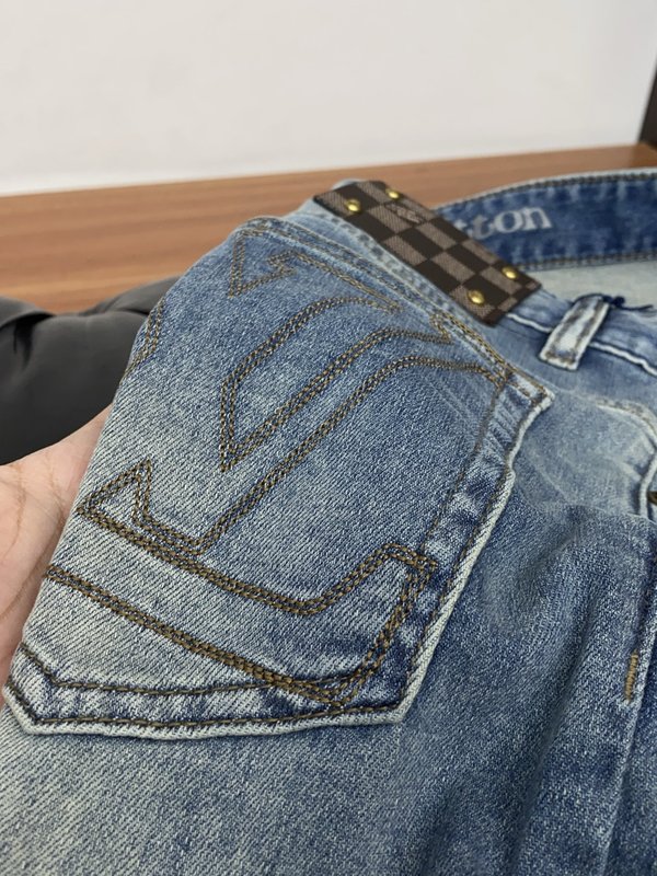 루이비통 남성 슬림 스트레이트 진 001-207983