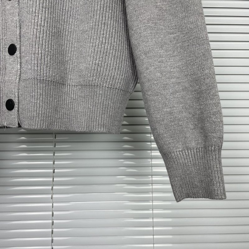 톰브라운 강아지 자수 포스트라이프 가디건 001-208631