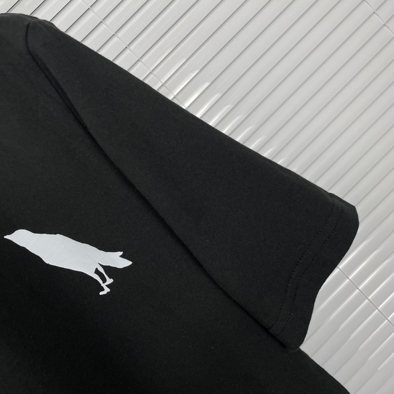 톰브라운 버드 그래픽 플레인 위면 반팔 티셔츠 001-208921