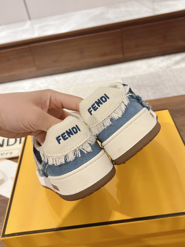 펜디 커플 레트로 캐주얼 스니커즈 001-212857