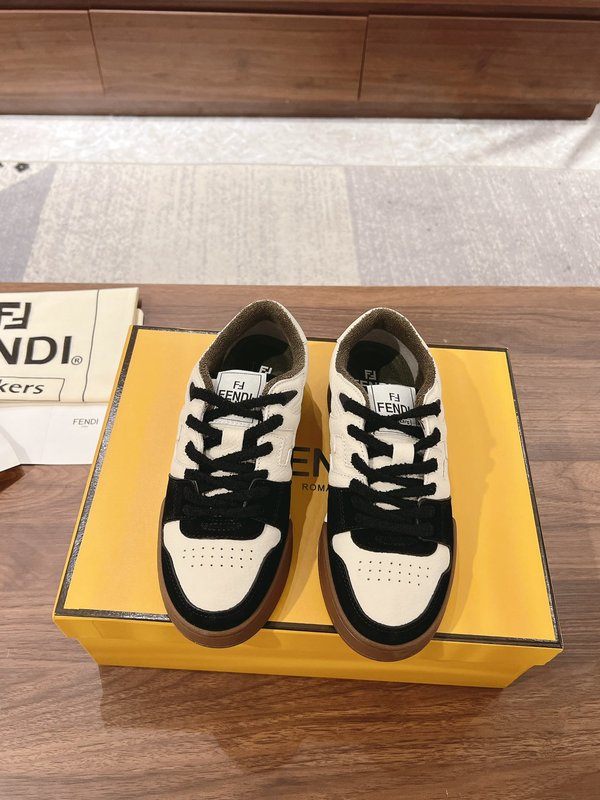 펜디 커플 레트로 캐주얼 운동화 001-212882