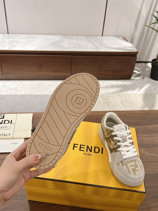 펜디 커플 레트로 캐주얼 운동화 001-212884