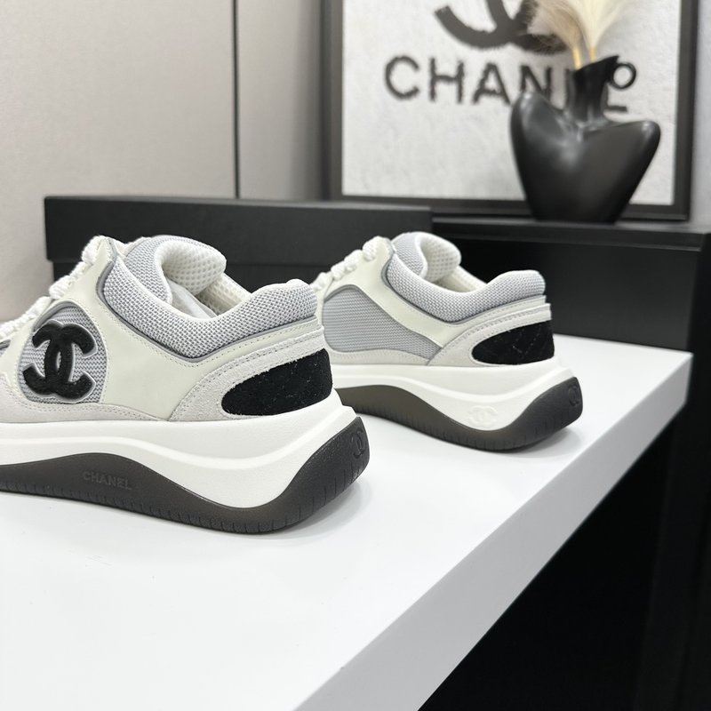 샤넬 팬더 컬러 캐주얼 운동화 001-213049